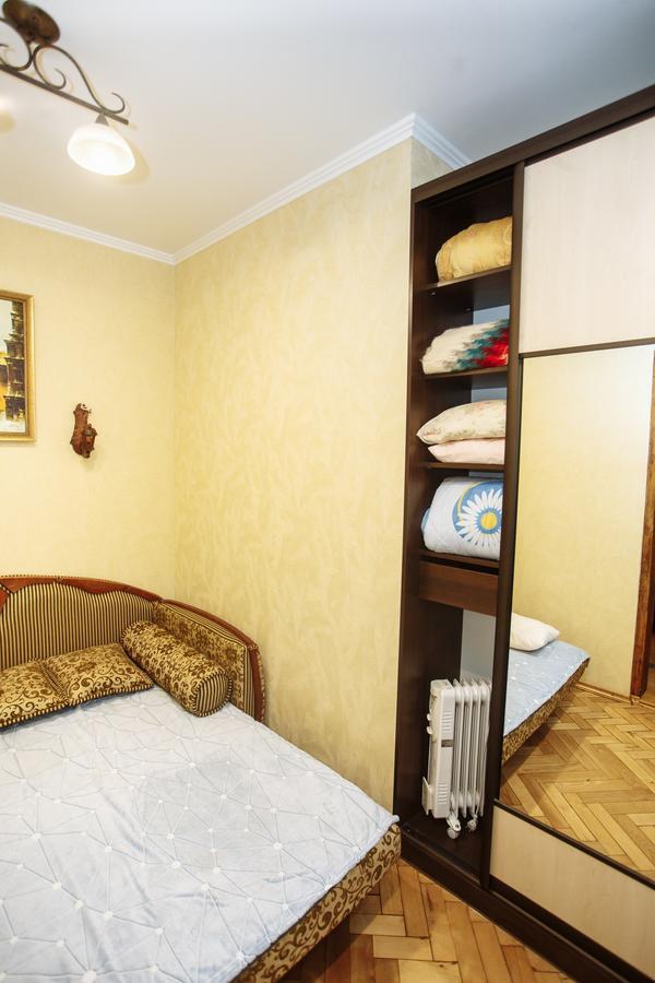 Halytska Apartment Lviv Ngoại thất bức ảnh